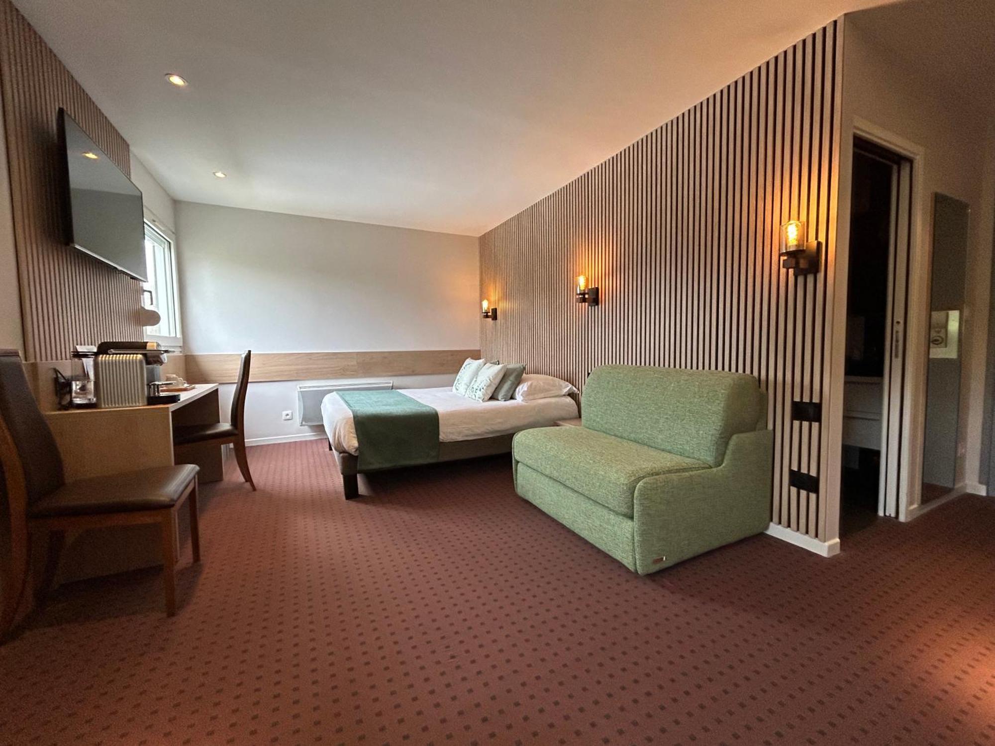 Les Orchidees , Hotel & Restaurant 베르됭쉬르뫼즈 외부 사진